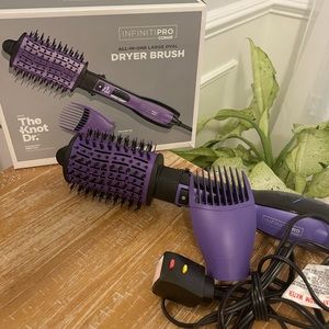 Conair Infinit Pro Knot Doctor blow drying tool